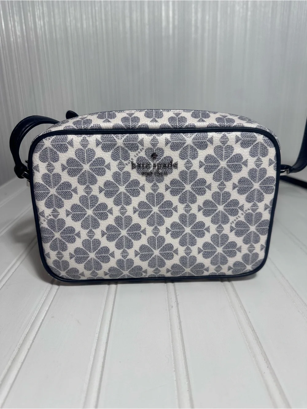 Kate Spade Signature Spade flower mini camera bag crossbody purse bag